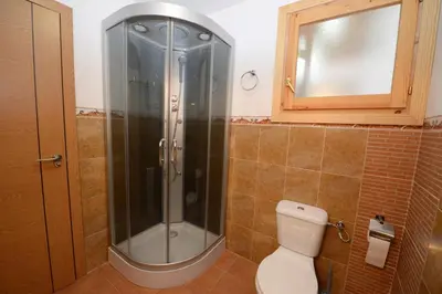 Un baño de Casa Ramon y Cajal Alcañiz