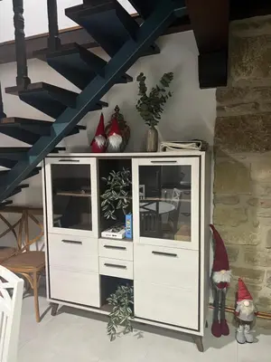 Una cocina o zona de cocina en Apartamento dúplex en Sangüesa de 3 dormitorios y 2 baños