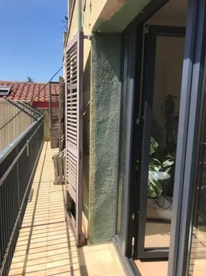 Un balcón o terraza de Planta superior en casa de pueblo
