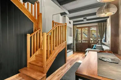 Plano de Iraida - Precioso dúplex en Lanuza by Cardi Suites