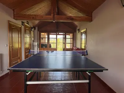 Instalaciones para jugar al ping pong en Casa Rural Los Rubios o alrededores