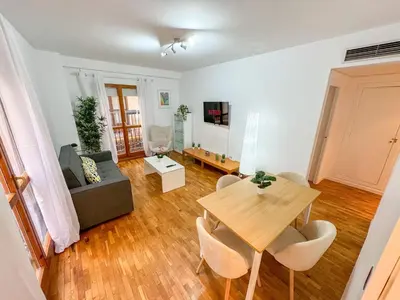 Zona de estar de Laurel del Pilar ComoTuCasa