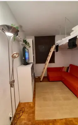 Una televisión o centro de entretenimiento en Petit Baqueira 1500 a pie de pistas