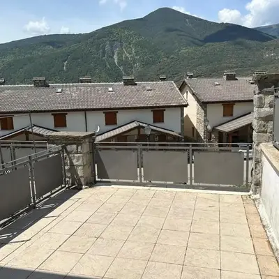 Terrazas del Pirineo en Villanúa