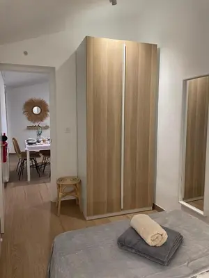 Cama o camas de una habitación en Vivienda turística rural cerca de Bardenas y Senda Viva