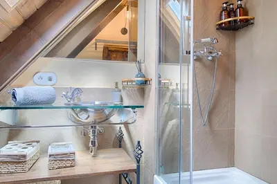 Un baño de Saplan Real Estate Casa Izadi