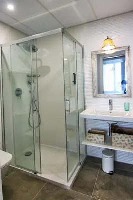 Un baño de Apartamentos Almada - calle Alfonso - Plaza SAS