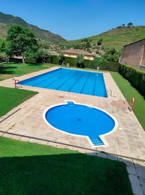 Piscina en o cerca de l'Argilaga