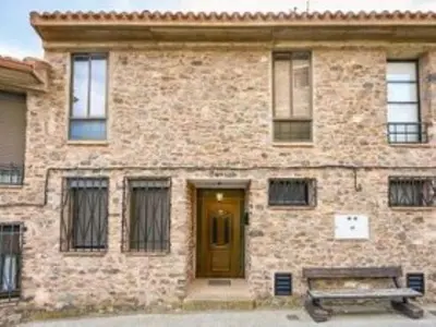 Edificio en el que se encuentra la casa o chalet
