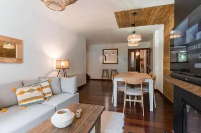 Zona de estar de Apartament la Xisqueta - Vall Fosca - L'Amfitriona