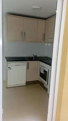 Una cocina o zona de cocina en Calle las armas 105