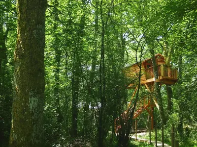 Jardín al aire libre en Beigorri Basoa Suites