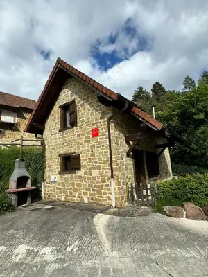 Edificio en el que se encuentra el chalet de montaña