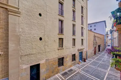 Edificio en el que se encuentra el apartamento