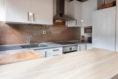 Una cocina o zona de cocina en C2 eraclau - Eth Santet en VIELHA