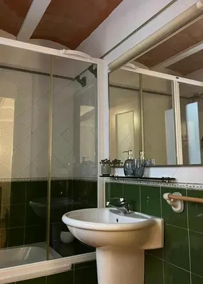 Un baño de Cal Blasi