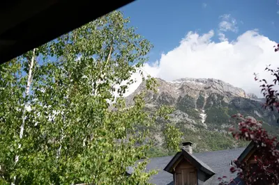 Paisaje cerca of this country house