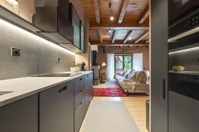 Una cocina o zona de cocina en Luderna - Casa con terraza Somont