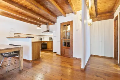 Una cocina o zona de cocina en Luderna - Apartamento con terraza Rouche