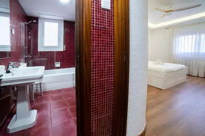 Un baño de El Prestigio de Sagasta by Alogest