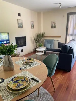 Una televisión o centro de entretenimiento en Atalaya Peña Telera Margas Golf