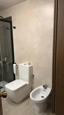 Un baño de Teletrabajo en paz o fin de semana en el pueblo