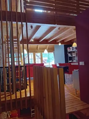 Un restaurante o sitio para comer en Casa Callerín