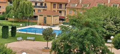 Piscina en o cerca de Loa Jaca