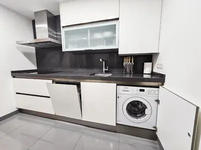 Una cocina o zona de cocina en Apartamentos Zaragoza Independencia 3000