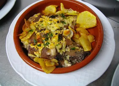 Comida en o cerca de este hostal o pensión