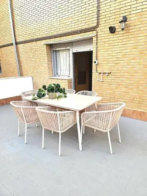 Un balcón o terraza de El Rincón de Eva l Terraza l Wifi l Luminoso