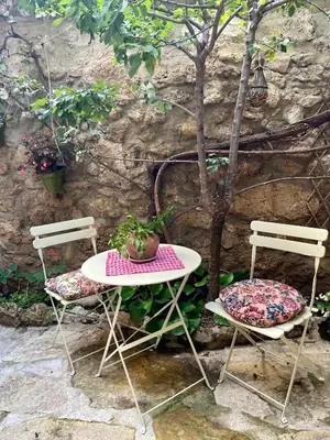Jardín al aire libre en El RINCÓN DE LAS PARRAS