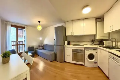 Una cocina o zona de cocina en Pondiellos 43 - tucasaenlospirineos