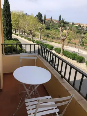 Un balcón o terraza de Hostal Braseria Missamaroi
