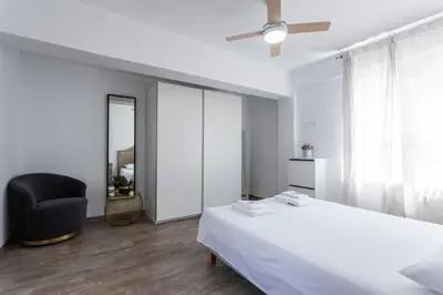 Cama o camas de una habitación en VALERIA DREAMS - Maestro Luna 4º