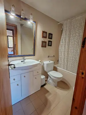 Un baño de Confort excelente- Chimenea, sol y bien equipado - Falcó 10