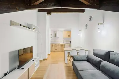 Una cocina o zona de cocina en LINA by Cardi Suites.
