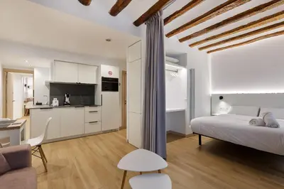 Una cocina o zona de cocina en Linda Apartments by Clabao