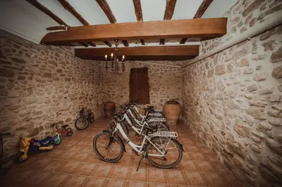 Montar en bicicleta en Ca La Leonor, Ecoturisme Terra Alta o alrededores