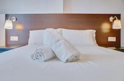 Cama o camas de una habitación en Apartamento Burlada By Clabao