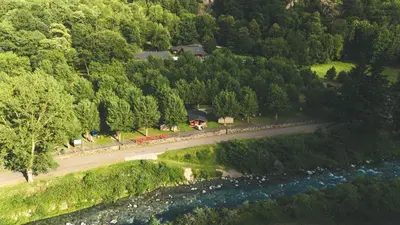 Paisaje cerca de este camping