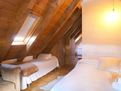 Cama o camas de una habitación en Homenfun Baqueira Beret Vielha III