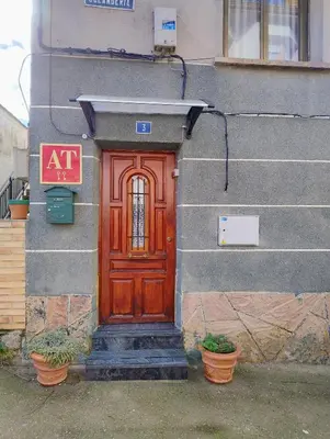 Fachada o entrada de Resaenea