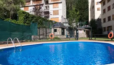 Piscina en o cerca de Alojamiento Anayet Arañones Canfranc