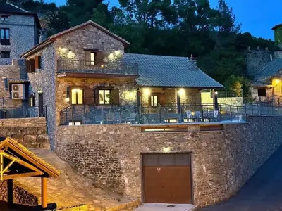Edificio en el que se encuentra la casa o chalet