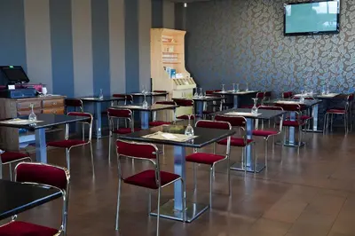 Un restaurante o sitio para comer en Área 202