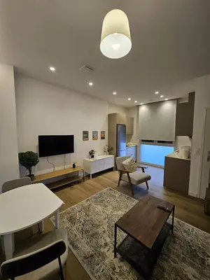 Una televisión o centro de entretenimiento en Loft moderno en Lezkairu UAT01756