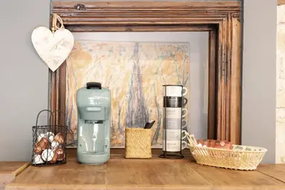 Utensilios para hacer té y café en Lo Raconet d'Arnes