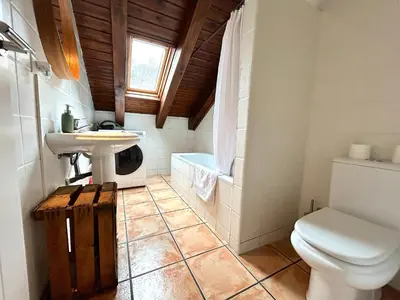Un baño de Dúplex amb encant al centre d'Espot by RURAL D'ÀNEU