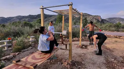 Clientes alojados en WakeTheFUP Holistic Meditation Temple